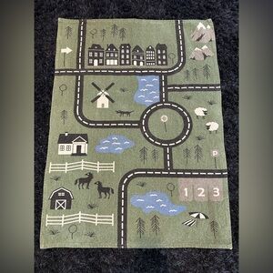 Children's Play Rug carpet with Road and Farm Design for cars